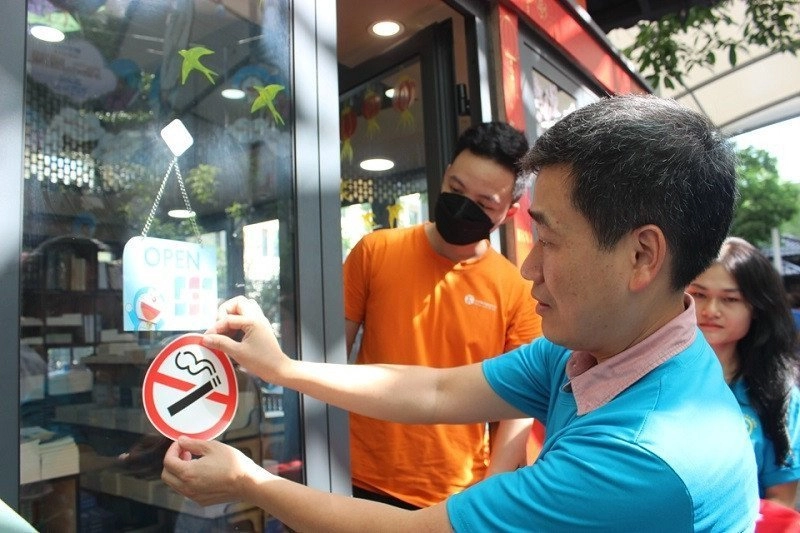 Are E-Cigarettes Illegal in Vietnam? Laws, Fines & What Tourists Should Know