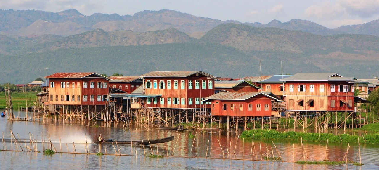 Inle_Lake_Header title