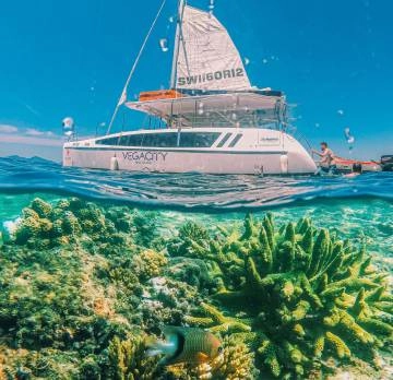 SAILING CRUISE IN NHA TRANG