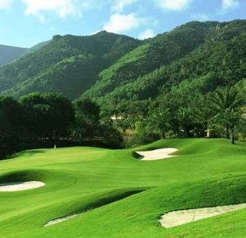 GOLF TOUR AND VIETNAM EXPLORING